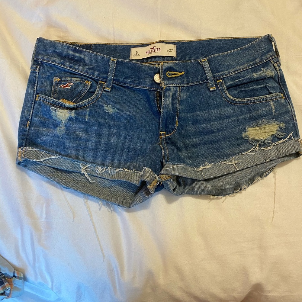 Hollister low rise shorts